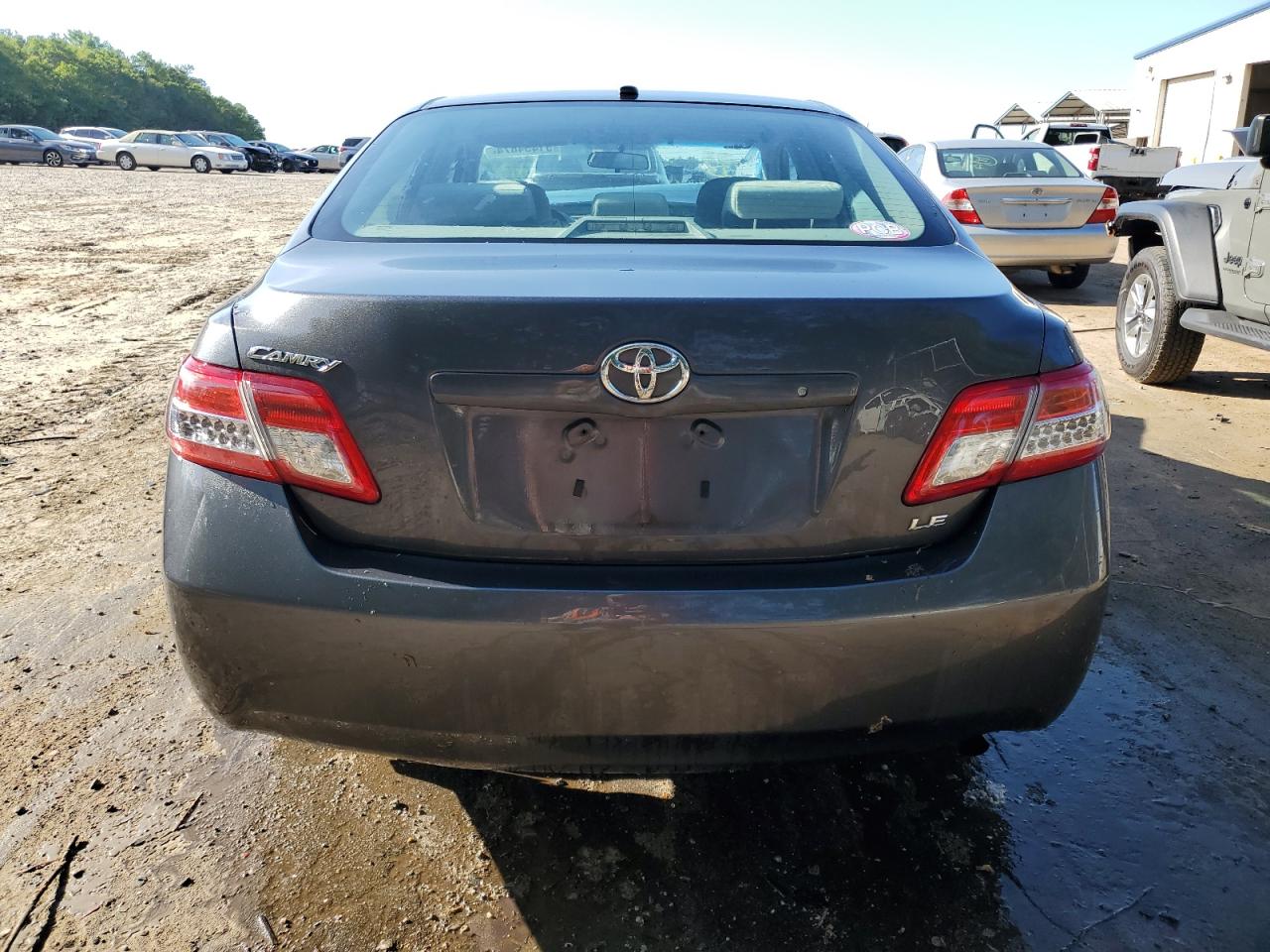 Photo 5 VIN: 4T1BF3EK2AU567612 - TOYOTA CAMRY 