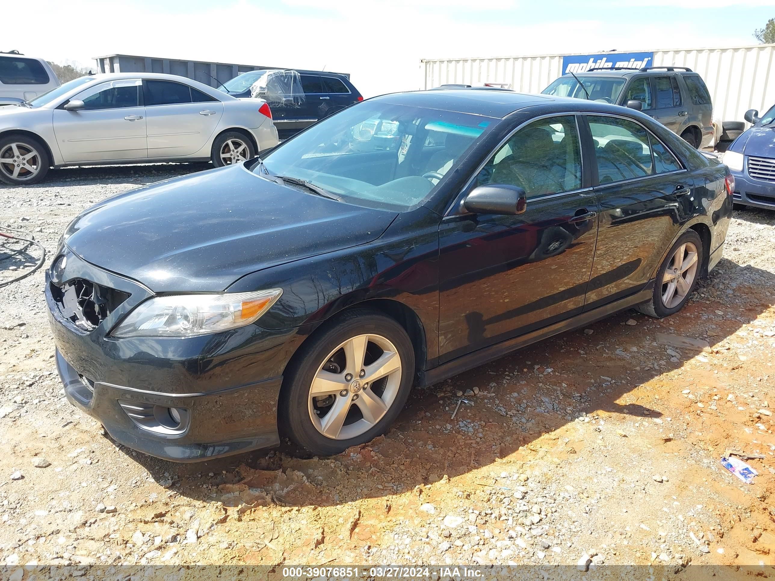 Photo 1 VIN: 4T1BF3EK2BU138830 - TOYOTA CAMRY 