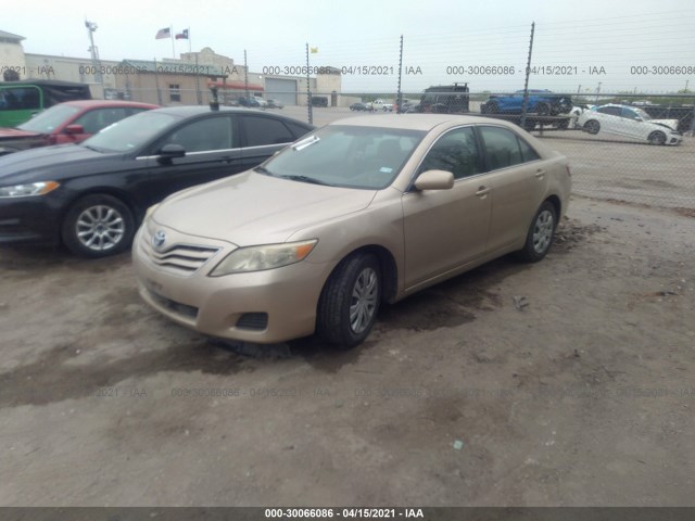 Photo 1 VIN: 4T1BF3EK2BU158768 - TOYOTA CAMRY 