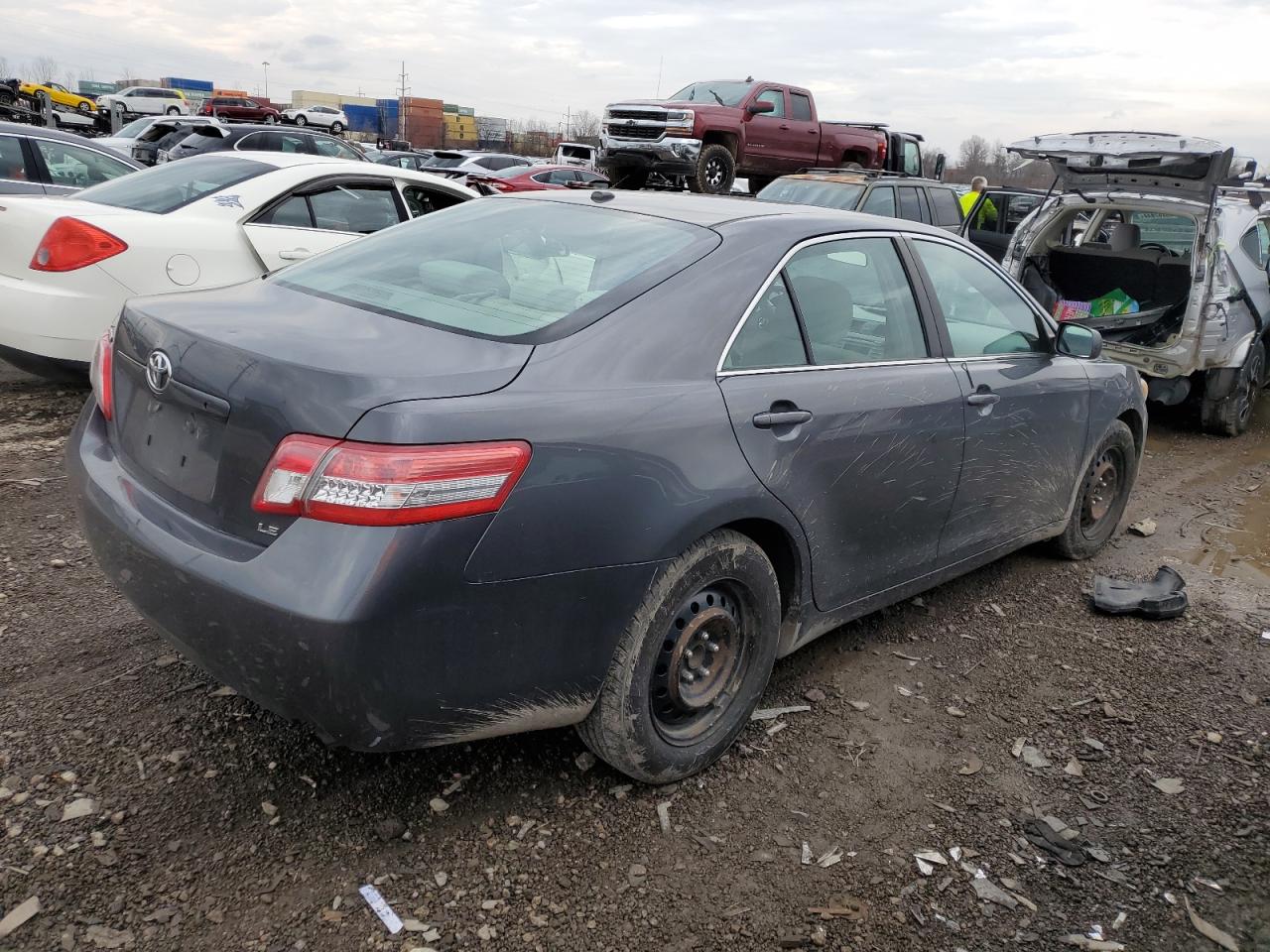 Photo 2 VIN: 4T1BF3EK2BU174887 - TOYOTA CAMRY 