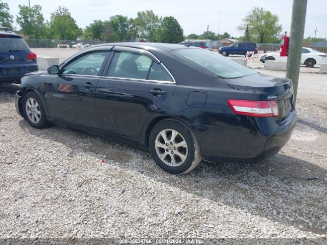 Photo 2 VIN: 4T1BF3EK2BU229192 - TOYOTA CAMRY 