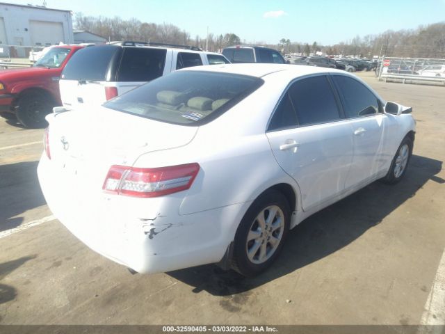 Photo 3 VIN: 4T1BF3EK2BU582208 - TOYOTA CAMRY 