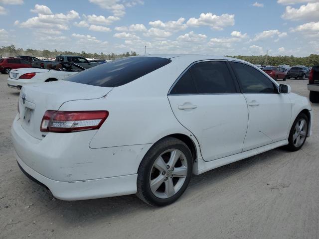 Photo 2 VIN: 4T1BF3EK2BU586209 - TOYOTA CAMRY BASE 