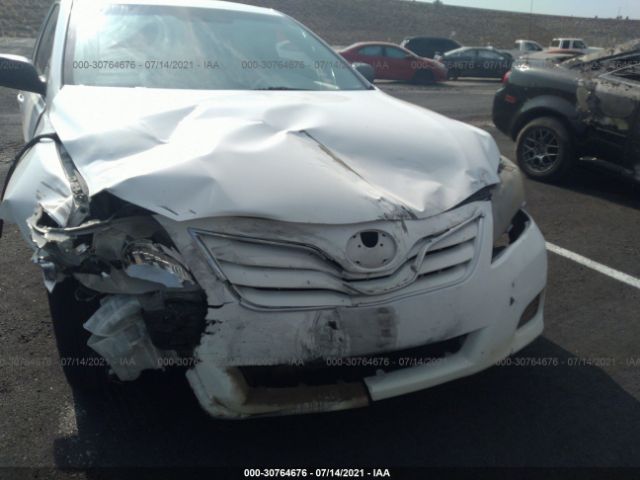 Photo 5 VIN: 4T1BF3EK2BU593693 - TOYOTA CAMRY 