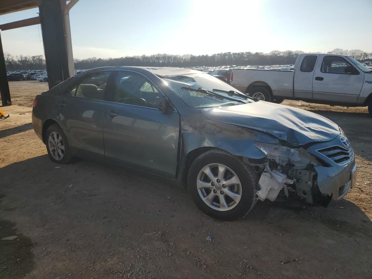 Photo 3 VIN: 4T1BF3EK2BU634145 - TOYOTA CAMRY 