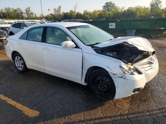 Photo 3 VIN: 4T1BF3EK2BU650040 - TOYOTA CAMRY BASE 