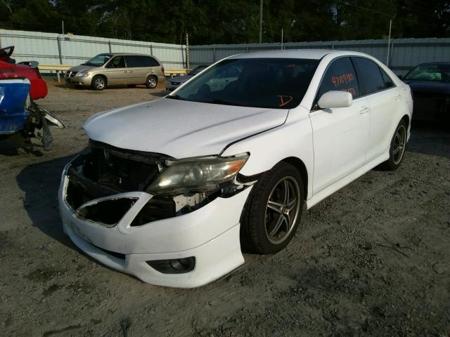 Photo 1 VIN: 4T1BF3EK2BU680204 - TOYOTA CAMRY BASE 