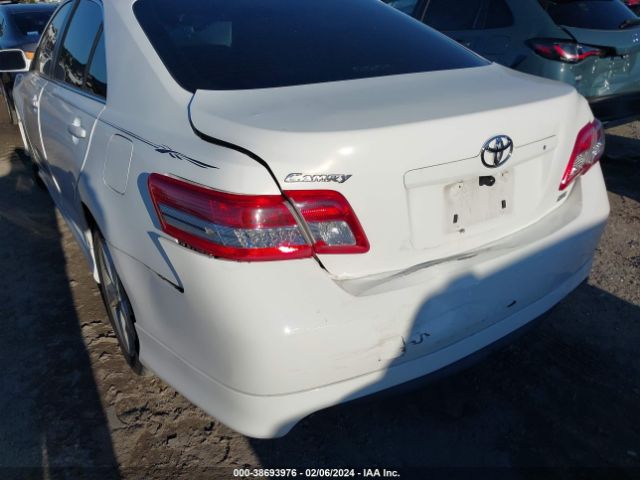 Photo 5 VIN: 4T1BF3EK2BU682308 - TOYOTA CAMRY 