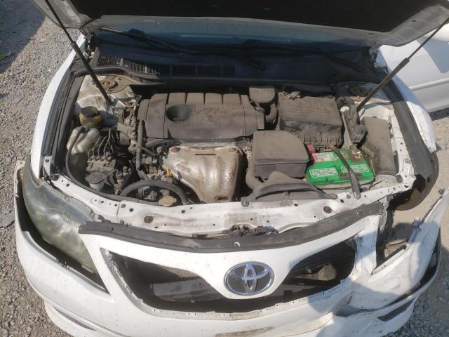 Photo 10 VIN: 4T1BF3EK2BU700208 - TOYOTA CAMRY BASE 