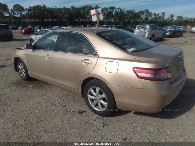 Photo 2 VIN: 4T1BF3EK2BU706803 - TOYOTA CAMRY 