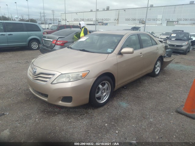 Photo 1 VIN: 4T1BF3EK2BU711841 - TOYOTA CAMRY 