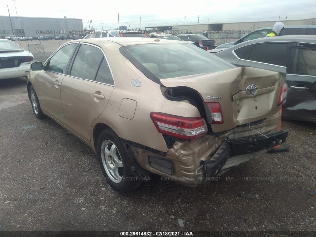 Photo 2 VIN: 4T1BF3EK2BU711841 - TOYOTA CAMRY 