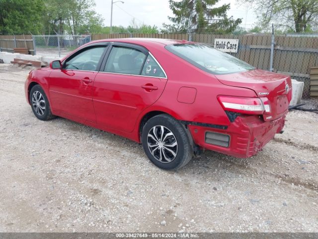 Photo 2 VIN: 4T1BF3EK2BU721608 - TOYOTA CAMRY 