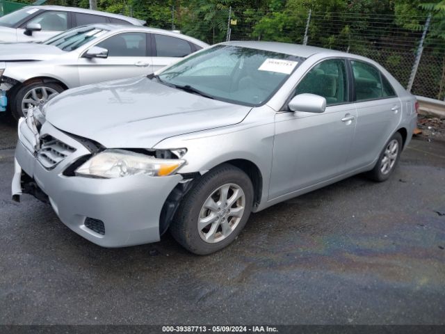 Photo 1 VIN: 4T1BF3EK2BU726338 - TOYOTA CAMRY 