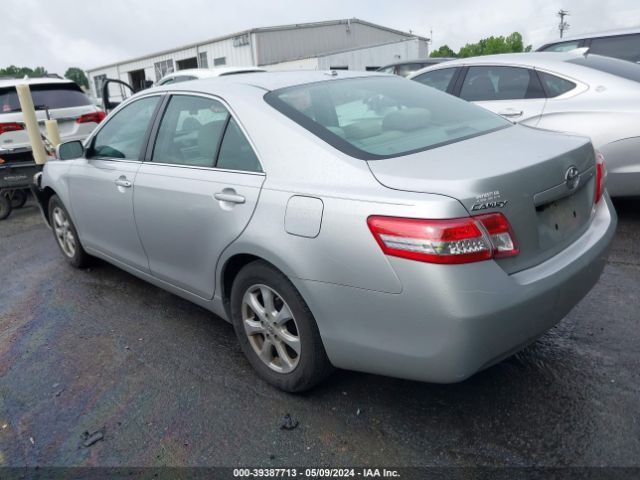 Photo 2 VIN: 4T1BF3EK2BU726338 - TOYOTA CAMRY 