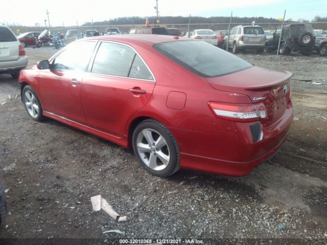 Photo 2 VIN: 4T1BF3EK2BU748002 - TOYOTA CAMRY 