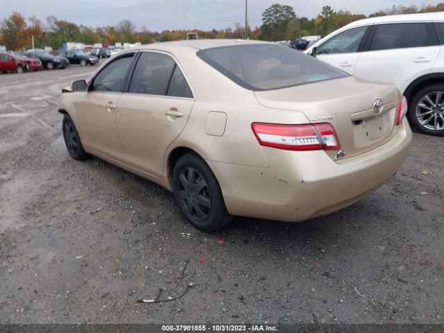 Photo 2 VIN: 4T1BF3EK3AU018632 - TOYOTA CAMRY 