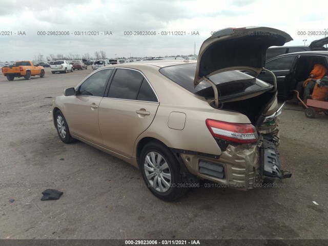 Photo 2 VIN: 4T1BF3EK3AU022325 - TOYOTA CAMRY 