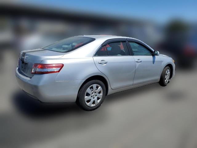 Photo 2 VIN: 4T1BF3EK3AU026231 - TOYOTA CAMRY 