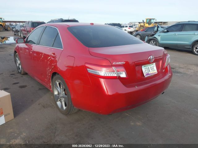 Photo 2 VIN: 4T1BF3EK3AU045622 - TOYOTA CAMRY 