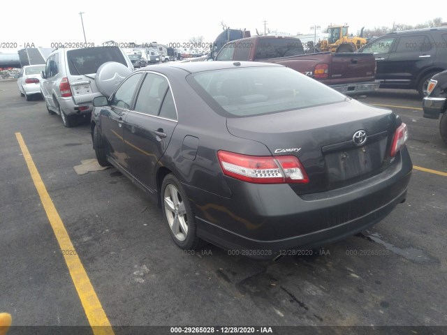 Photo 2 VIN: 4T1BF3EK3AU049976 - TOYOTA CAMRY 