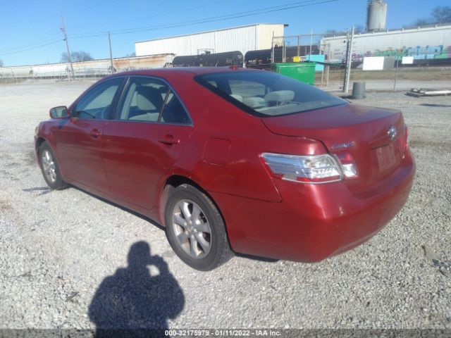 Photo 2 VIN: 4T1BF3EK3AU075901 - TOYOTA CAMRY 