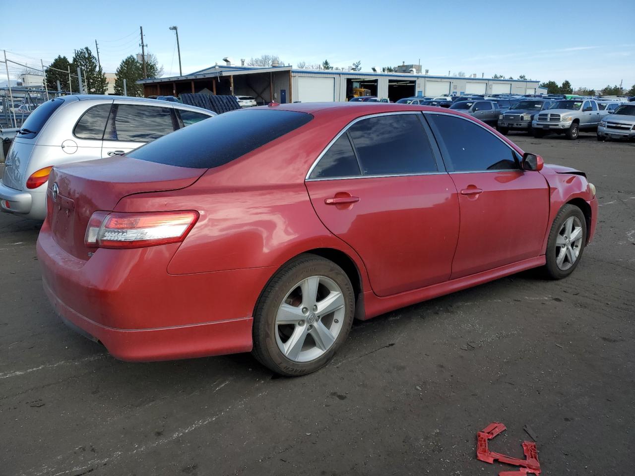 Photo 2 VIN: 4T1BF3EK3AU081679 - TOYOTA CAMRY 