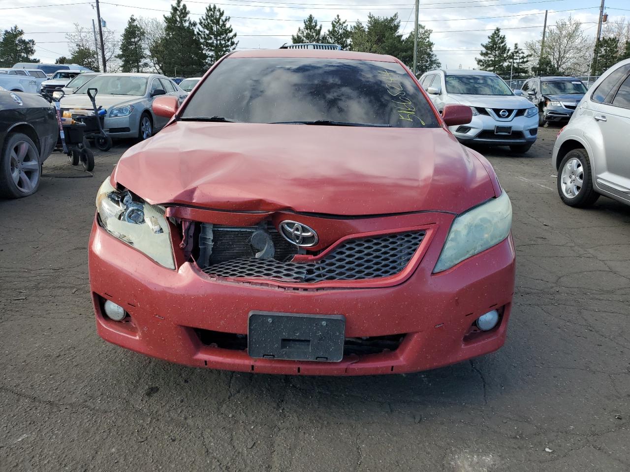 Photo 4 VIN: 4T1BF3EK3AU081679 - TOYOTA CAMRY 