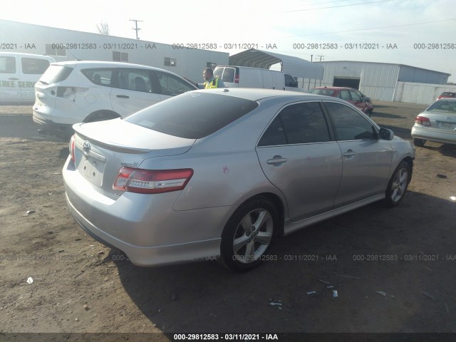 Photo 3 VIN: 4T1BF3EK3AU091225 - TOYOTA CAMRY 