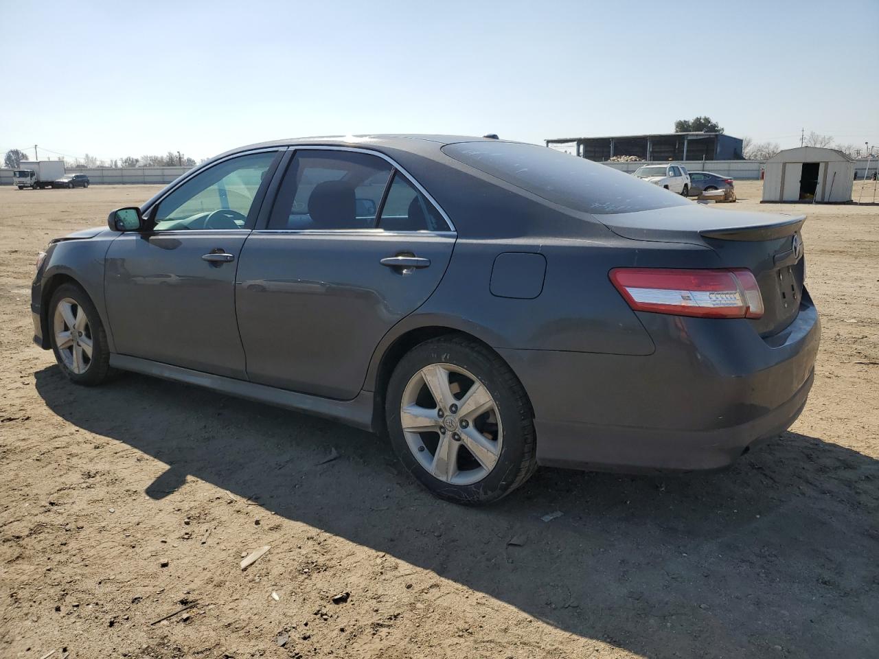 Photo 1 VIN: 4T1BF3EK3AU112946 - TOYOTA CAMRY 