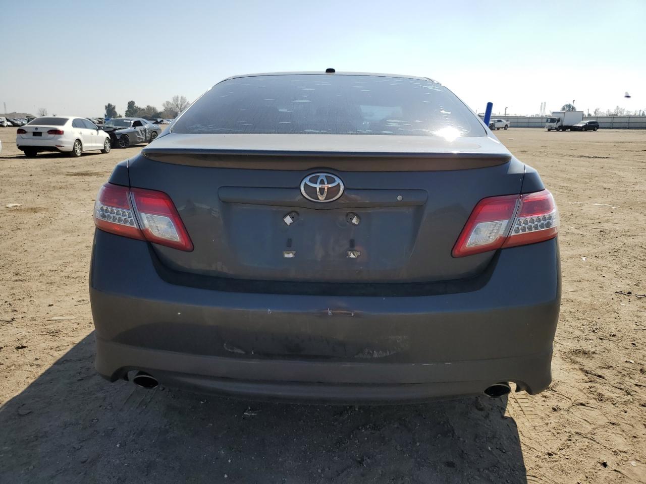 Photo 5 VIN: 4T1BF3EK3AU112946 - TOYOTA CAMRY 