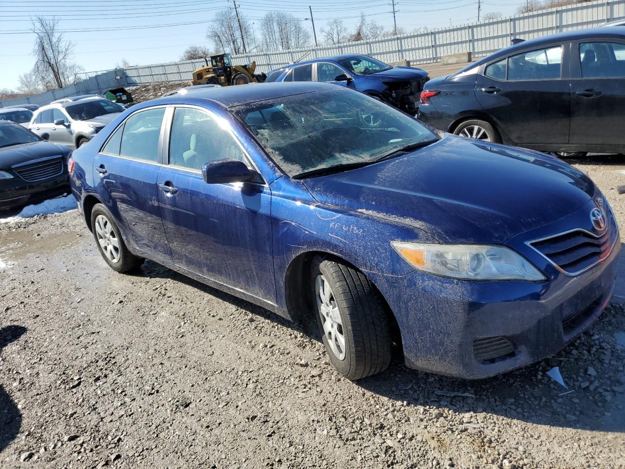 Photo 3 VIN: 4T1BF3EK3AU528897 - TOYOTA CAMRY 