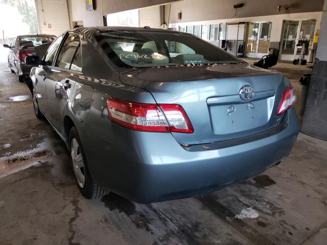 Photo 2 VIN: 4T1BF3EK3AU531167 - TOYOTA CAMRY BASE 