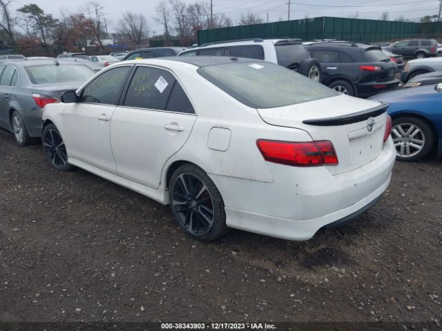 Photo 2 VIN: 4T1BF3EK3AU533324 - TOYOTA CAMRY 