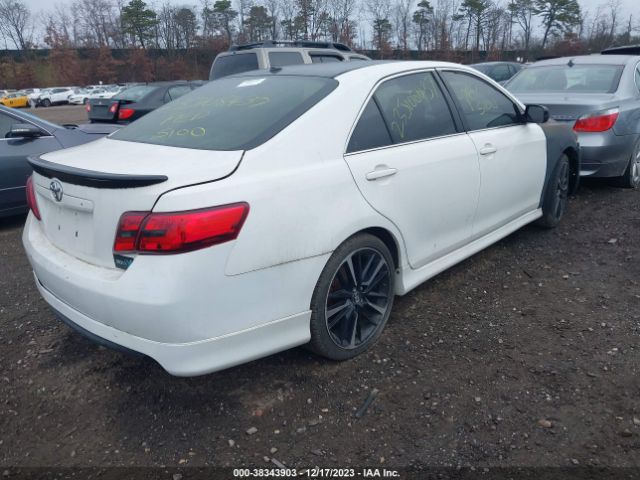 Photo 3 VIN: 4T1BF3EK3AU533324 - TOYOTA CAMRY 