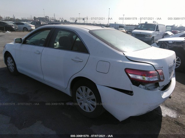 Photo 2 VIN: 4T1BF3EK3AU542007 - TOYOTA CAMRY 