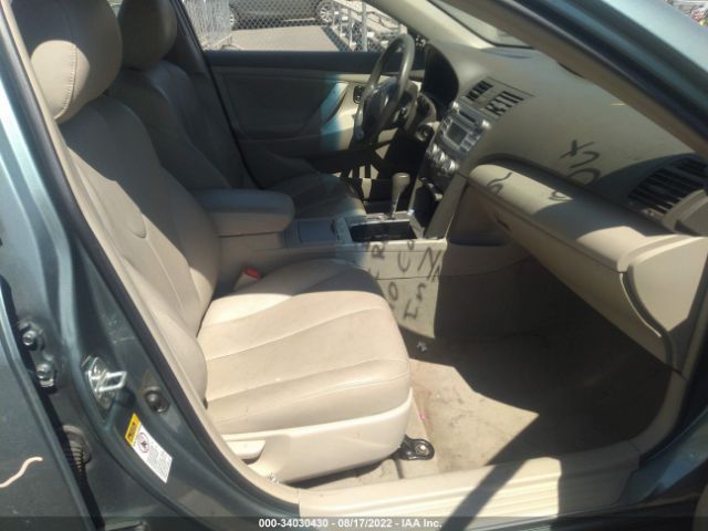 Photo 4 VIN: 4T1BF3EK3AU547675 - TOYOTA CAMRY 