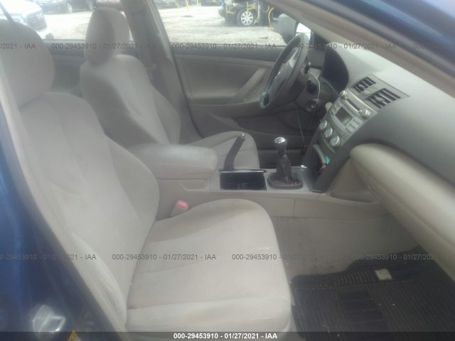 Photo 4 VIN: 4T1BF3EK3AU557624 - TOYOTA CAMRY 