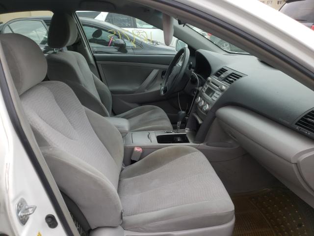 Photo 4 VIN: 4T1BF3EK3AU558871 - TOYOTA CAMRY LE A 