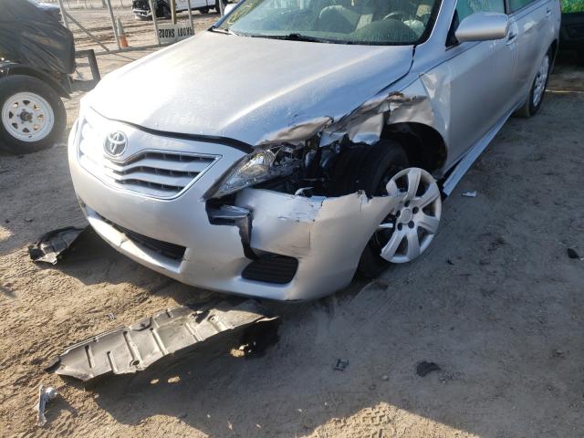 Photo 8 VIN: 4T1BF3EK3AU579428 - TOYOTA CAMRY 