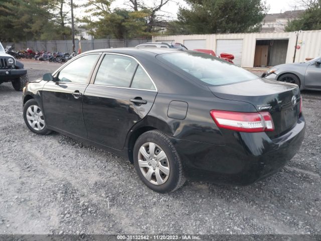 Photo 2 VIN: 4T1BF3EK3BU128517 - TOYOTA CAMRY 