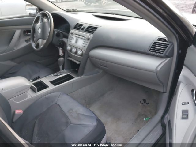 Photo 4 VIN: 4T1BF3EK3BU128517 - TOYOTA CAMRY 