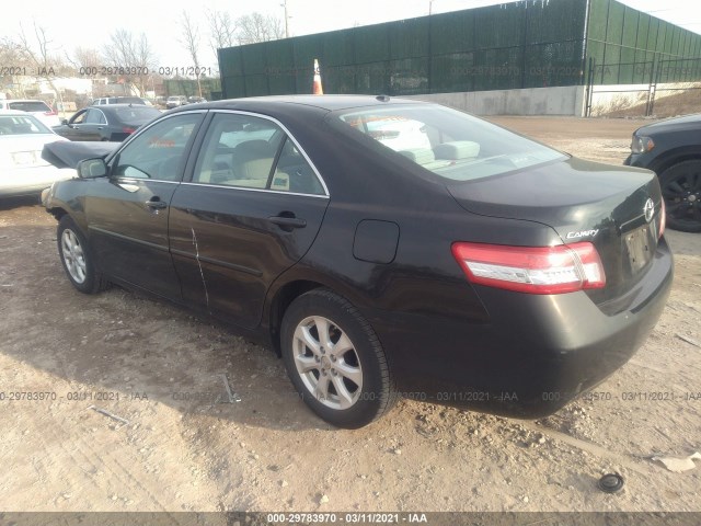 Photo 2 VIN: 4T1BF3EK3BU154728 - TOYOTA CAMRY 