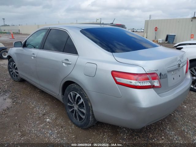 Photo 2 VIN: 4T1BF3EK3BU173196 - TOYOTA CAMRY 