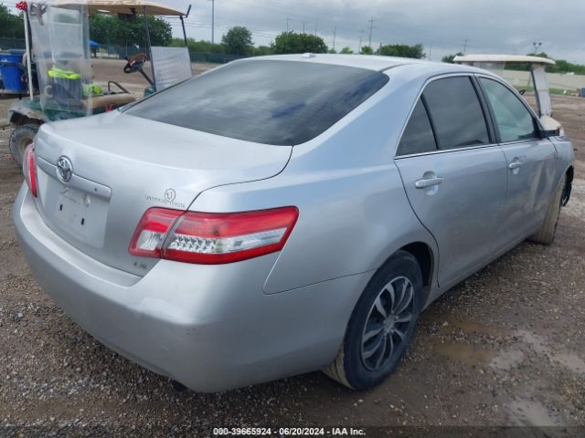 Photo 3 VIN: 4T1BF3EK3BU173196 - TOYOTA CAMRY 