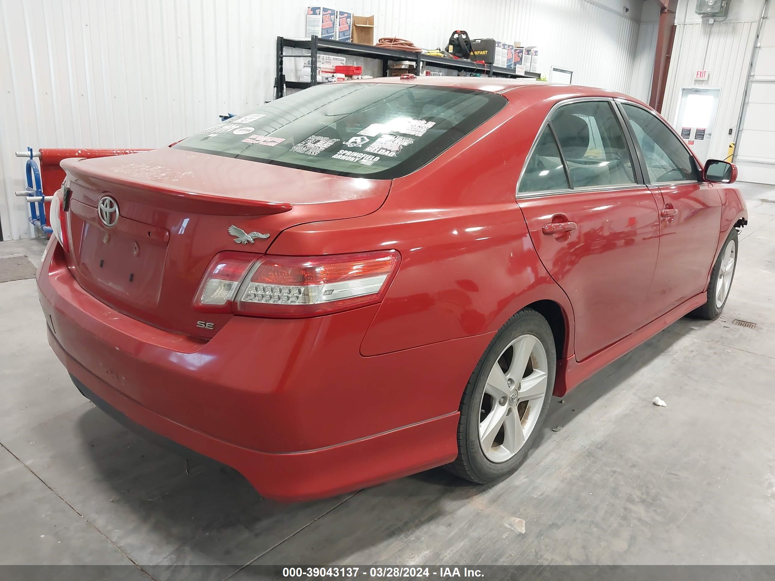 Photo 3 VIN: 4T1BF3EK3BU190970 - TOYOTA CAMRY 