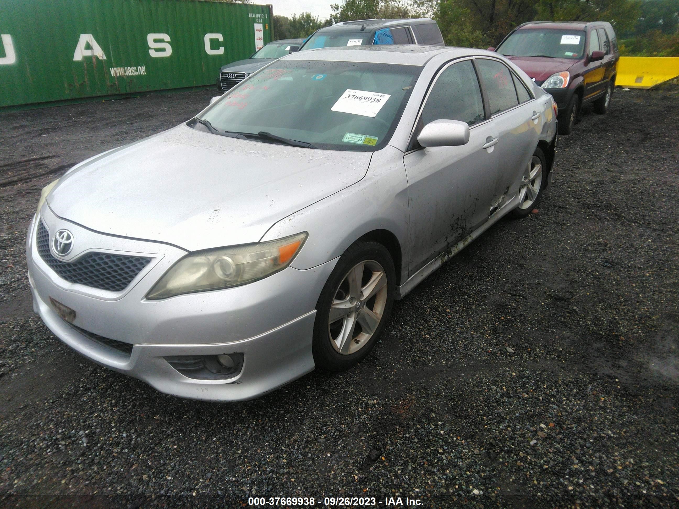 Photo 1 VIN: 4T1BF3EK3BU194212 - TOYOTA CAMRY 