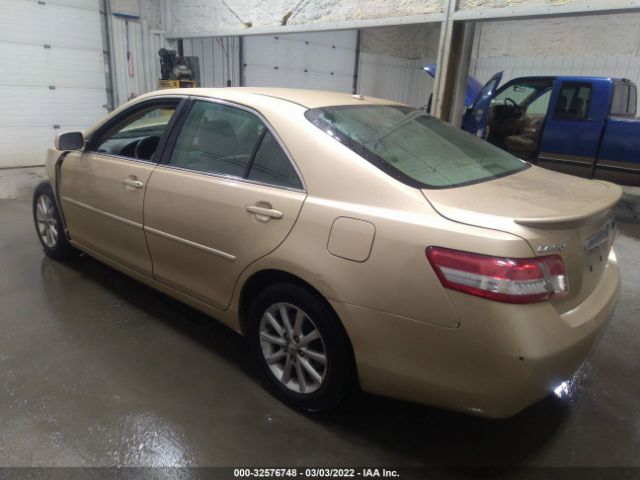 Photo 2 VIN: 4T1BF3EK3BU205385 - TOYOTA CAMRY 