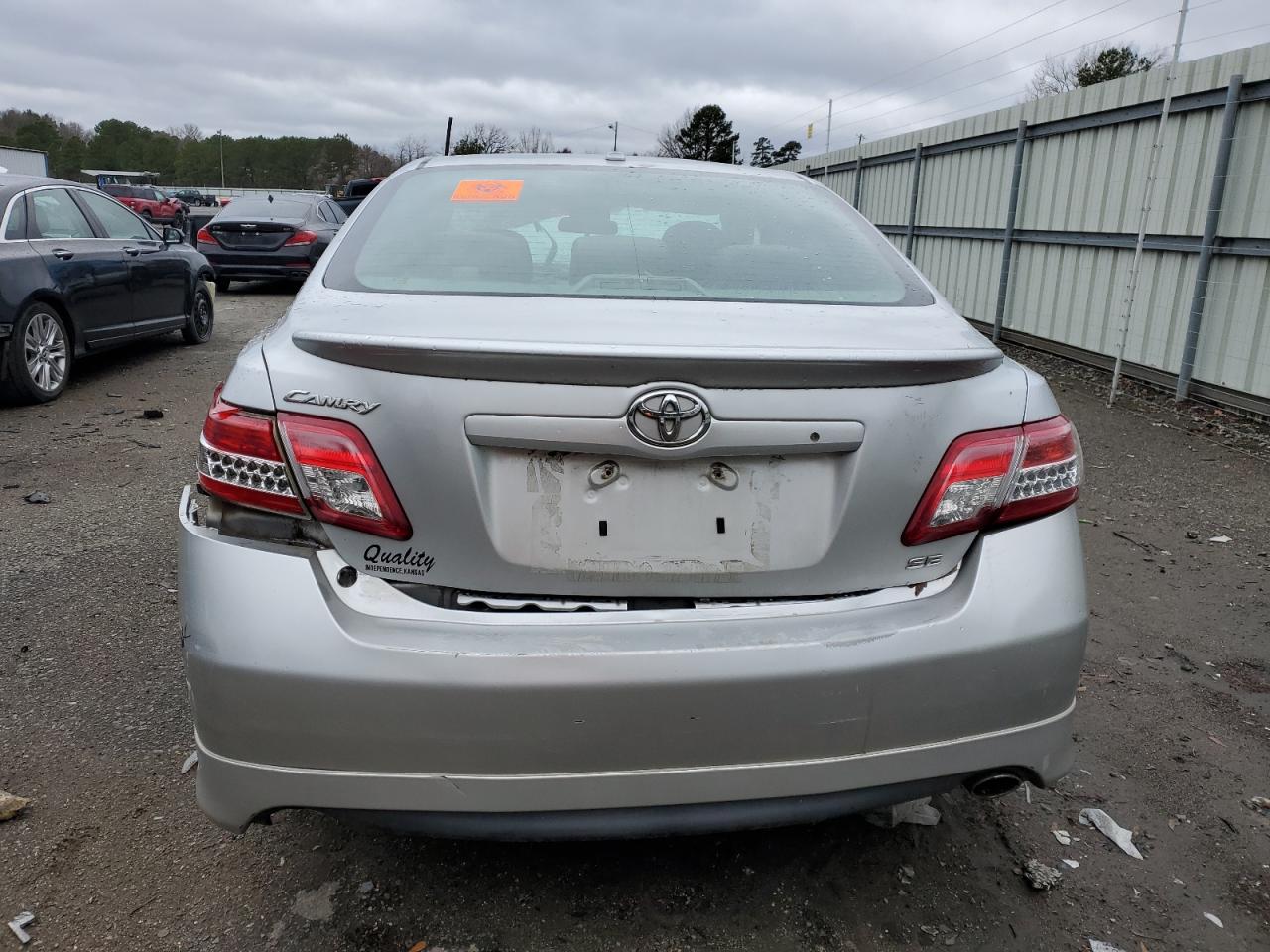 Photo 5 VIN: 4T1BF3EK3BU216936 - TOYOTA CAMRY 