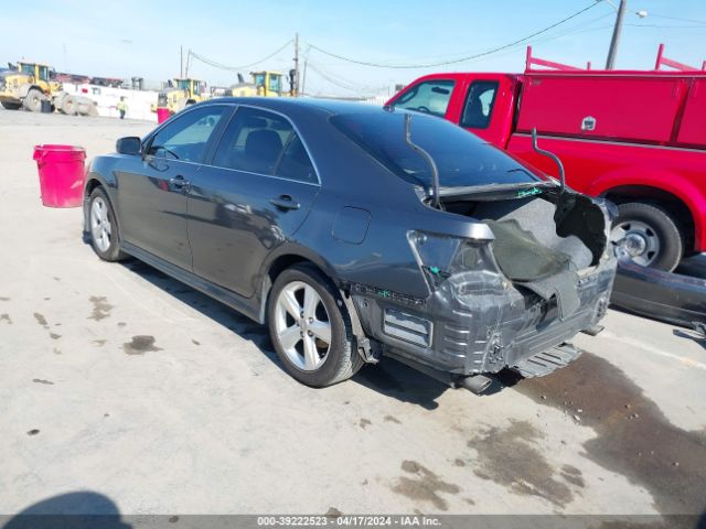 Photo 2 VIN: 4T1BF3EK3BU223319 - TOYOTA CAMRY 